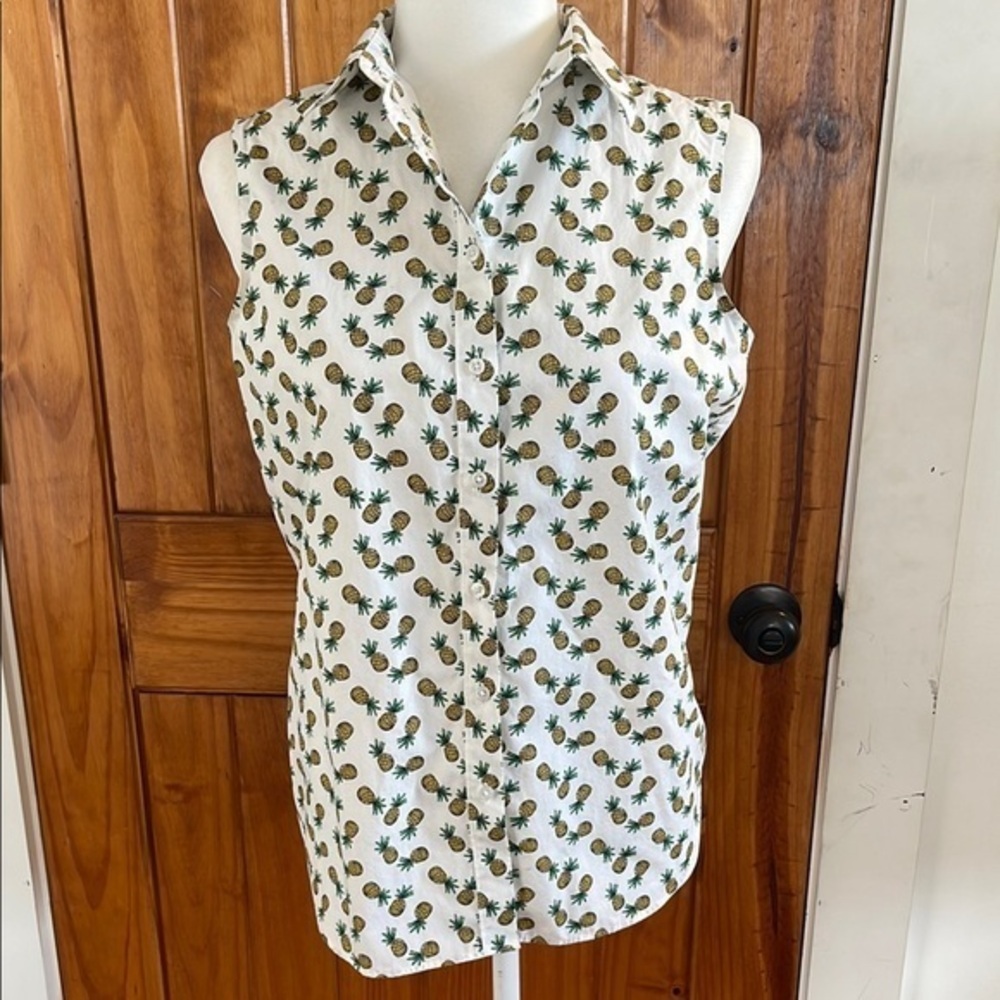 Lands End Sleeveless Button Down Shirt 6 white Pineapple no iron Cotton small